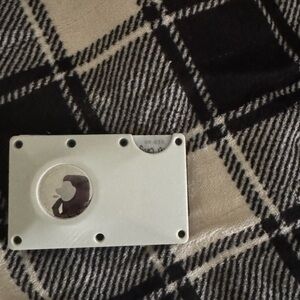 airtag + airtag wallet in silver